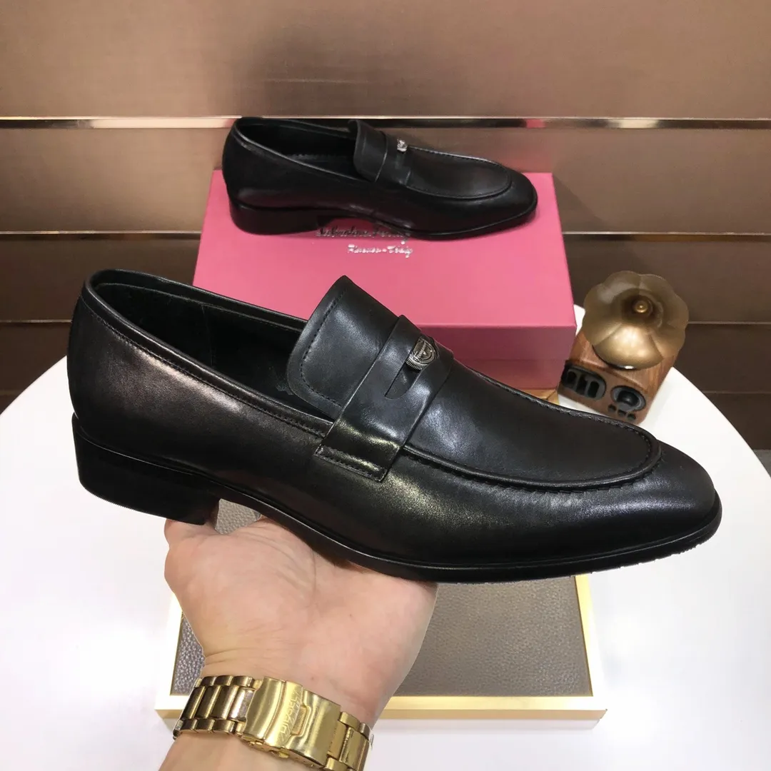Men's shoes 💰500💰 [Ferragamo/Ferragamo] The latest model in the counter. Original imported high-quality cowhide with open sides + imported 🐂 water-dyed cowhide lining + original luxury metal buckle + original combination outsole. Comparison without pressure 38--45 (45 is custom-made and cannot be returned or exchanged)